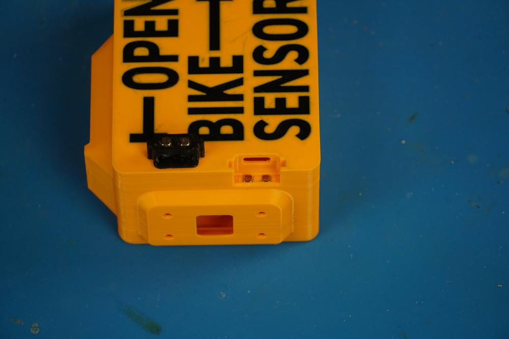 USB-Abdeckung mit Magneten